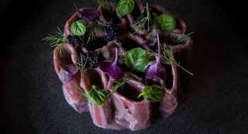 Chef Rocco Santon, ricetta “Pacchero, asparagi viola, caviale e menta”