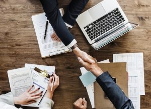 Lavoro: conoscere le lingue aumenta le opportunità di essere assunti, ecco quelle più richieste!
