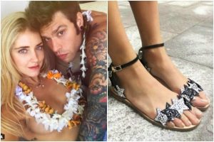 Chiara Ferragni Instagram: non solo i piedi, la fashion blogger derisa anche per le orecchie (FOTO)