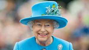 Regina Elisabetta, il segreto della longevità sta nell’alimentazione: svelata la dieta