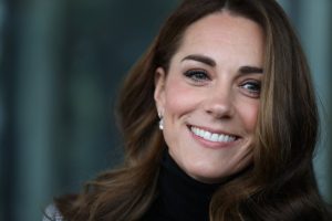 Kate Middleton rifatta: tre interventi di chirurgia estetica, ecco cosa ha cambiato (FOTO)