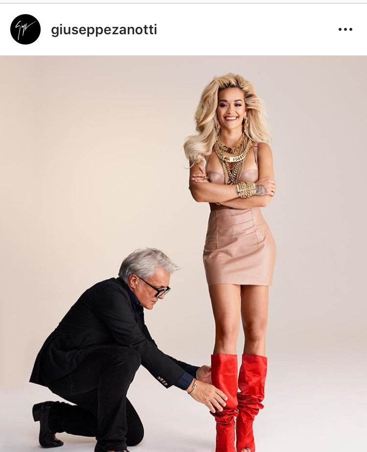 Scarpe, Rita Ora firma capsule collection per Giuseppe Zanotti: le star  americane e il Made in Italy | Luxgallery.it