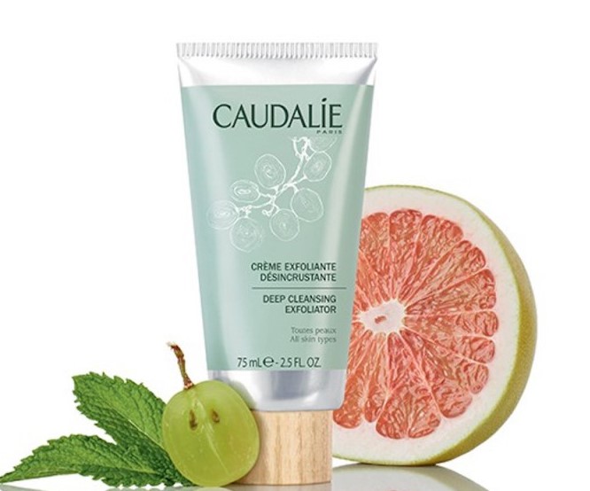 scrub viso caudalie