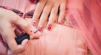 San Valentino: rosa e rosso per una nail art super romantica