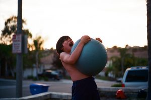 Resilienza: quando è la vita ad arrestare il tuo tran tran frenetico, fermati, respira, sei vivo