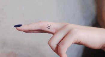 micro tattoo