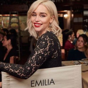 Emilia Clarke, la malattia: quando stile, fama e ambizione possono svanire