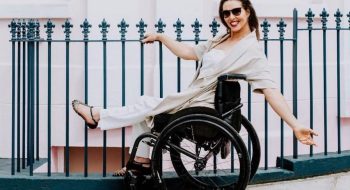 Samanta Bullock e la disabilità: una collezione moda veramente inclusiva