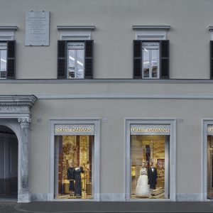 Dolce&Gabbana, lo store di Piazza di Spagna a Roma rinnovato all’insegna del lusso