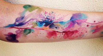 Tatuaggi ad acquerello: coloratissime idee per l'estate
