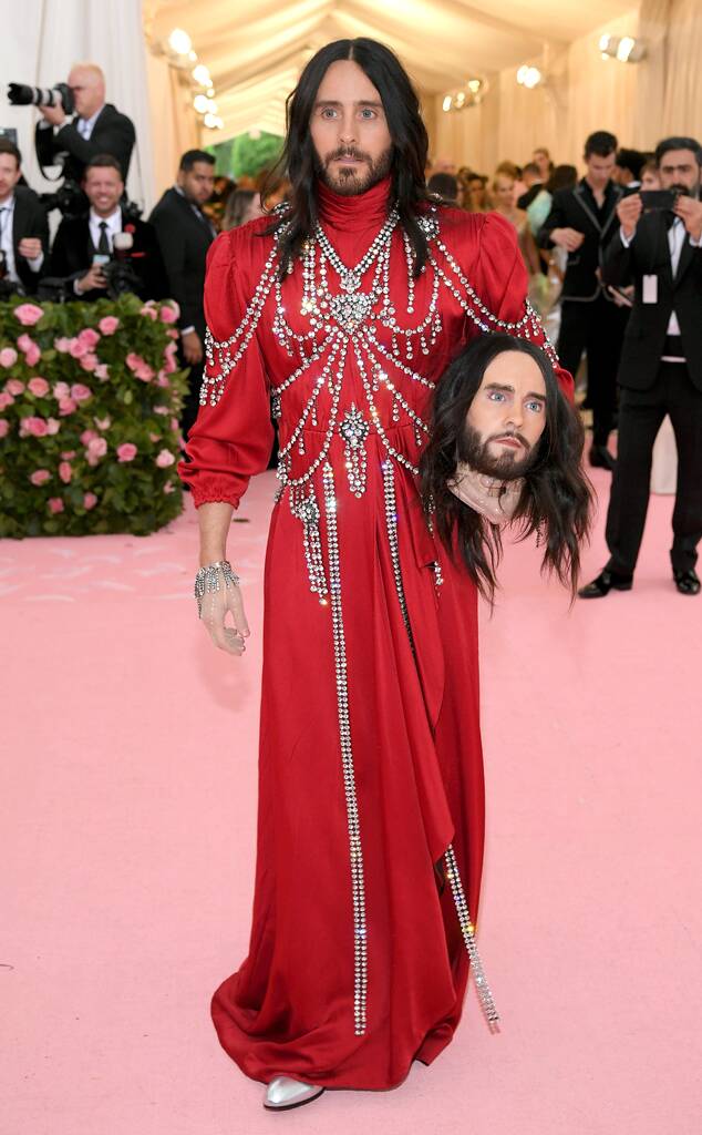 Met Gala 2019 Jared Leto ha letteralmente perso la testa per Gucci -  Luxgalleryit