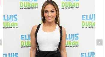 Bretelle alla riscossa: indossale come Jennifer Lopez