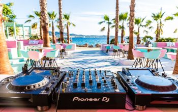 Wi-Ki-Woo, l'hotel tutto rosa a Ibiza è il più "instagrammabile" del mondo
