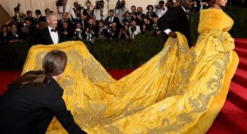 La storia del Met Gala: tutta questione di strascichi