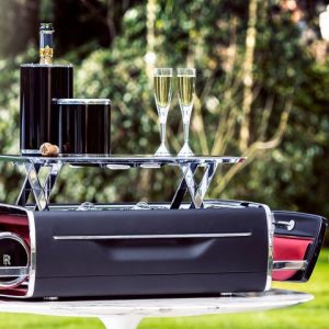 Rolls Royce lancia lo Champagne-Chest più lussuoso che esista al mondo