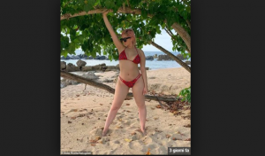 Bebe Rexha in bikini lancia una provocazione: «Ecco come appare una vera donna su Instagram senza photoshop»