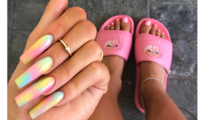 Kylie Jenner ha appena approvato la nail art più cool di questa estate