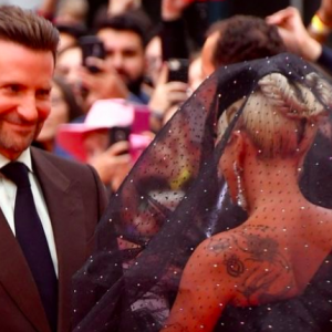 Lady Gaga e Bradley Cooper: insieme al Glastonbury Festival