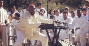 Kanye West vuole fondare una religione partendo da Sunday Service?