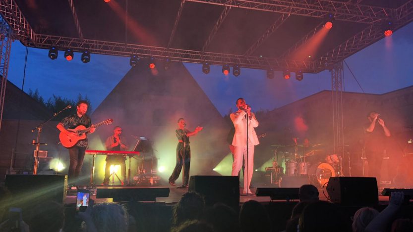 Marco Mengoni Fuori Atlantico: la prima tappa raccontata da chi era lì