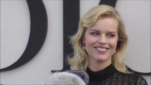 Eva Herzigova, la top model si confessa: «Non sarò mai un oggetto»