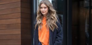 Gigi Hadid: pantaloni donna stile biker shorts per l’Autunno 2019
