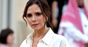 Victoria Beckham: pigiama must have Autunno 2019