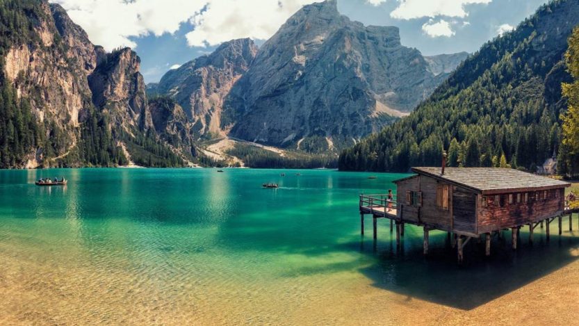 Il Lago di Braies è una delle mete più instagrammabili d'Italia