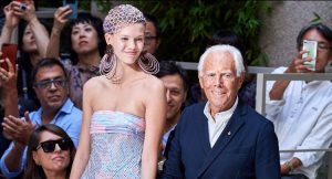 Giorgio Armani Milano Fashion Week: gli abiti eterei per la collezione Primavera/Estate 2020