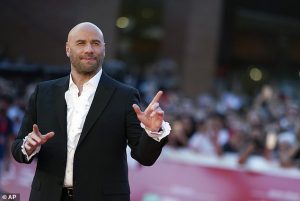 John Travolta a Roma al Festival del Cinema dichiara amore ai suoi fan