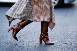 Moda stivali 2019: quelli alti fino al ginocchio sono i migliori
