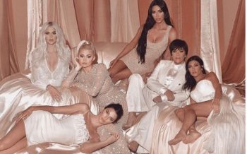 La famiglia Kardashian: fare shopping direttamente dal loro guardaroba