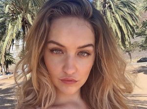 Joann Van Den Herik la cugina delle sorelle Hadid: bellissima top model curvy