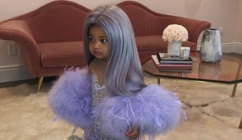 Kylie Jenner e il vestito di Halloween per Stormie: una mini celebrità