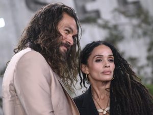 Jason Momoa e Lisa Bonet alla première di See: il loro amore è incontenibile