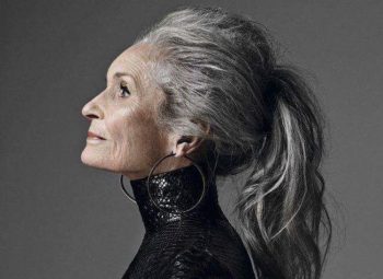 La bellezza delle modelle over 50, 60, 70: age diversity in passerella