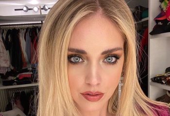 Chiara Ferragni jeans “scandalosi”: nuova tendenza Primavera/Estate 2020