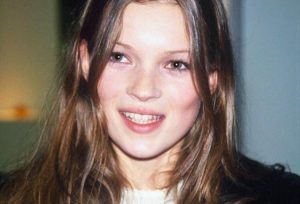 Kate Moss buon compleanno: la top model più bella degli anni ’90 compie 46 anni