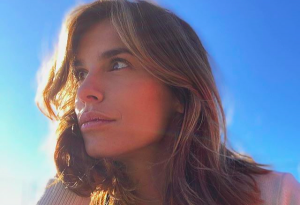 Elisabetta Canalis su Instagram: il messaggio in cui dice addio all’Italia