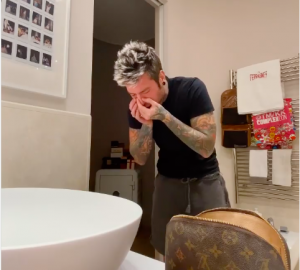 Fedez post Instagram: lo scherzo a Chiara, il matrimonio procede a gonfie vele