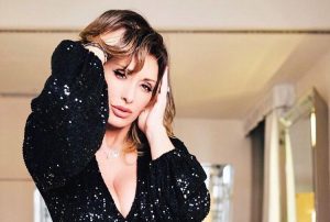 Sanremo 2020 Sabrina Salerno look mozzafiato: 51 anni e non sentirli