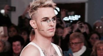 Sanremo 2020: Achille Lauro e la tutina trasparente firmata Gucci