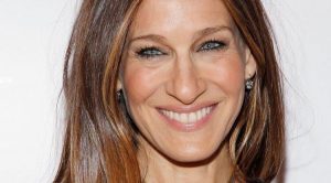 Sarah Jessica Parker compleanno: i look della fashion icon più amata di sempre