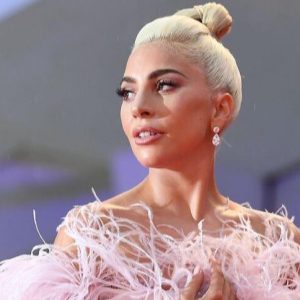 Lady Gaga Coronavirus auto-quarantena: “Non è facile per nessuno, ma la cosa più giusta da fare adesso”