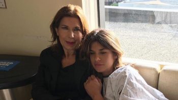 Elisabetta Canalis il post dedicato alla madre: “grazie a lei sono oggi una donna libera ed indipendente”