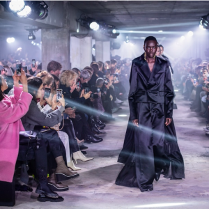 Parigi Fashion Week 2020: smoking rivisitati e Kanye West femminista