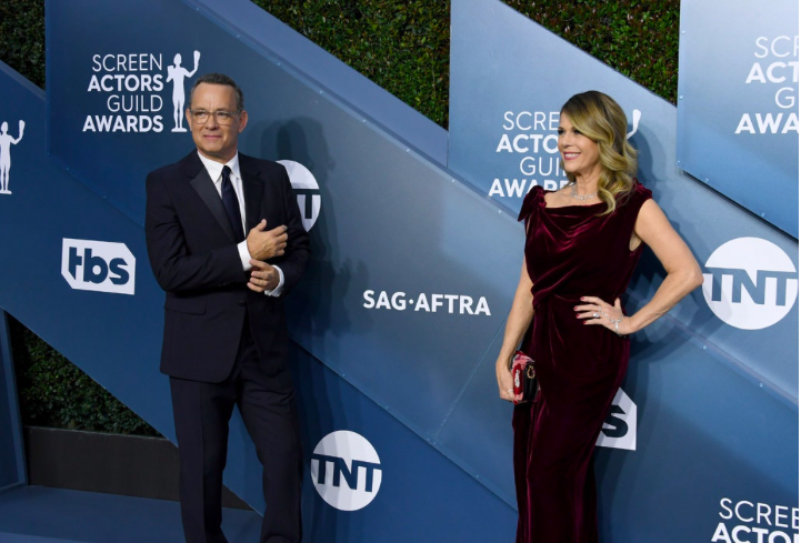 Coronavirus vip: Tom Hanks e Rita Wilson dimessi dall'ospedale, ancora infetti?