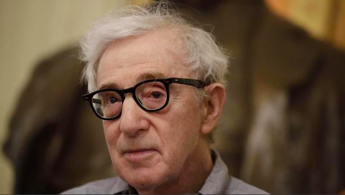 Woody Allen, libro 'A proposito di niente': «Sogno di riabbracciare mia figlia»