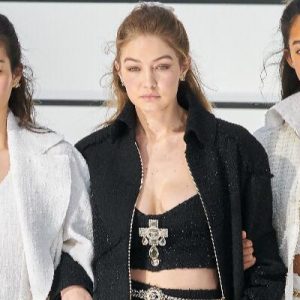 Parigi Fashion Week 2020: gli anni ’80 approdano nella collezione di Chanel