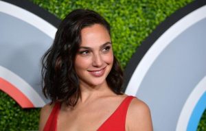 Gal Gadot, Natlie Portman, Jared Leto e altre star americane cantano Image contro il Coronavirus